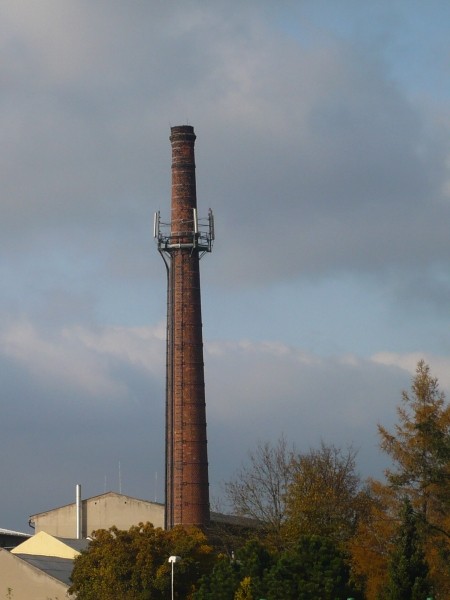 komn