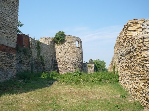 hradby